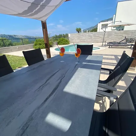 Alana Ganze - Pool - Sauna - Jacuzzi 200m2 Grižane