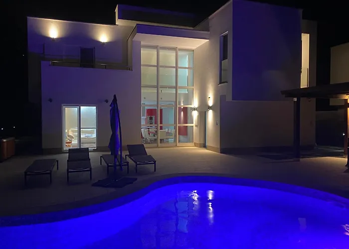 Alana Ganze - Pool - Sauna - Jacuzzi 200m2 Vila *