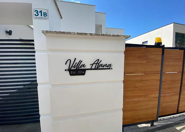 Alana Ganze - Pool - Sauna - Jacuzzi 200m2 *